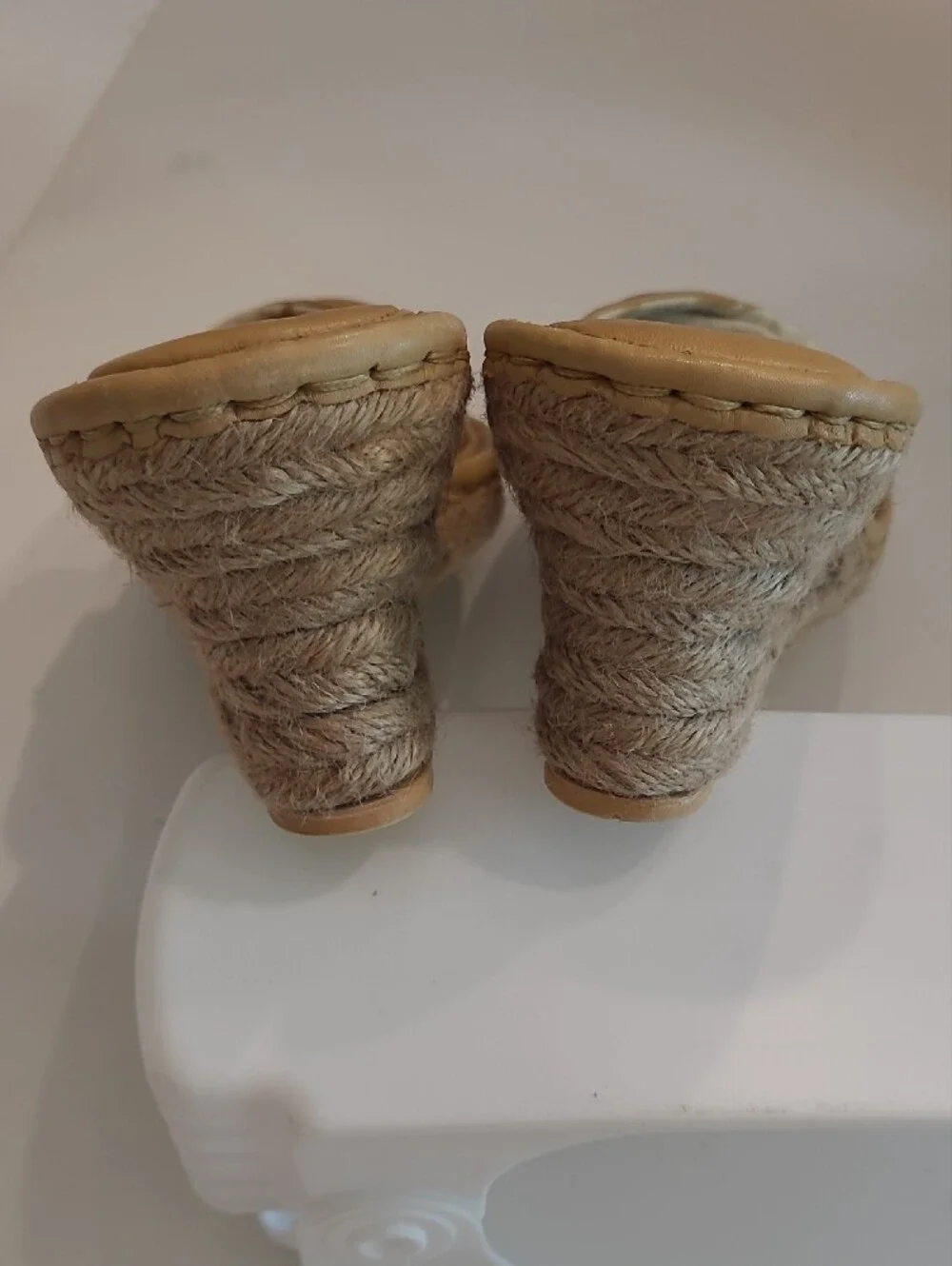 Born Drilles Espadrille Wedge Sandals Pattern Crossover Strap Slip On Open Heel